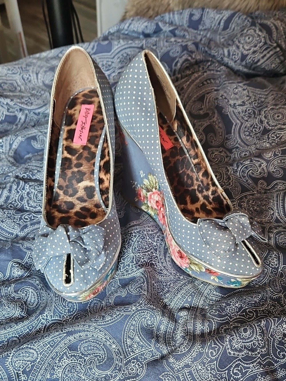 Betsey Johnson Light Blue Polka Dot Bow Wedge with Leopard Insole